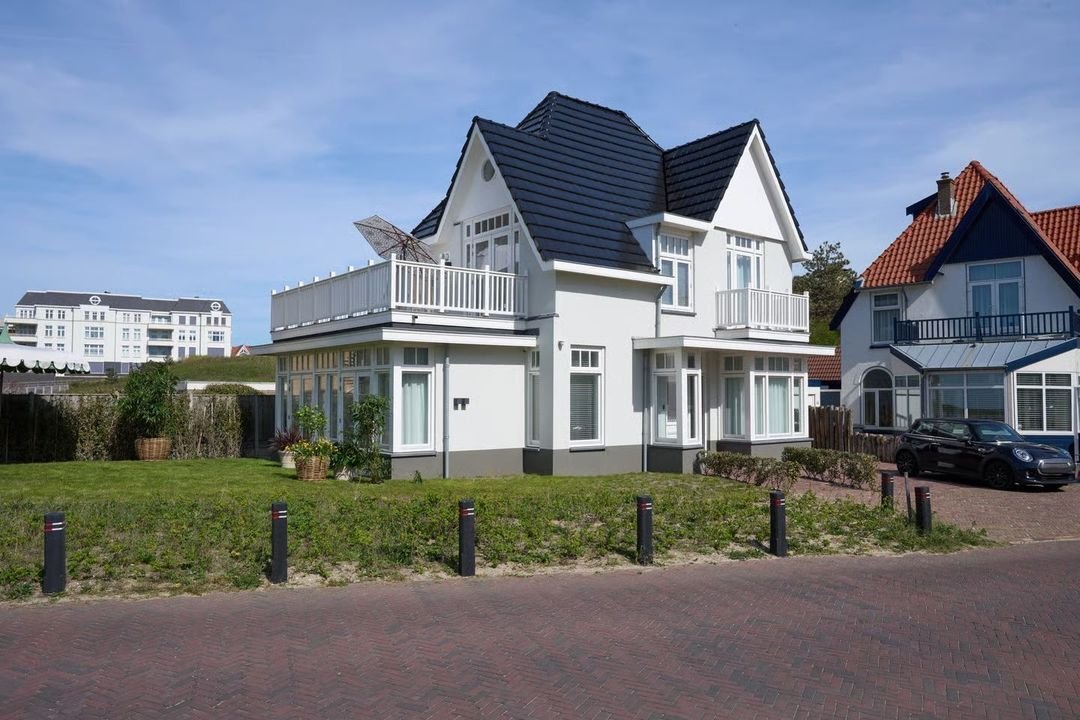 Villa in Noordwijk, South Holland, Netherlands 1 - 18507761