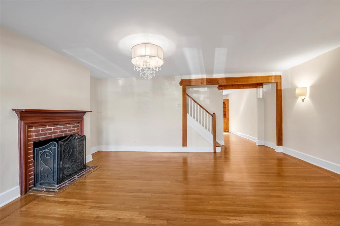 House in New York, New York, United States 3 - 18508034