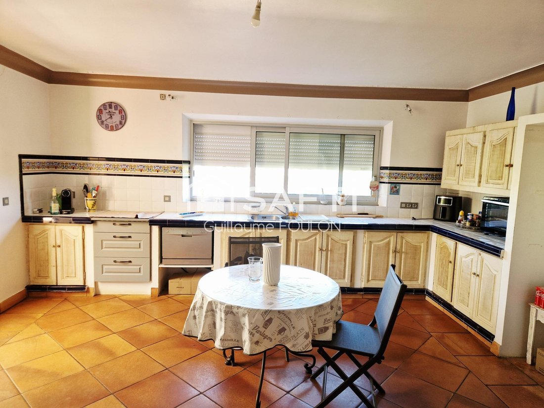 House in Roussillon, Provence-Alpes-Côte d'Azur, France 5 - 18508046