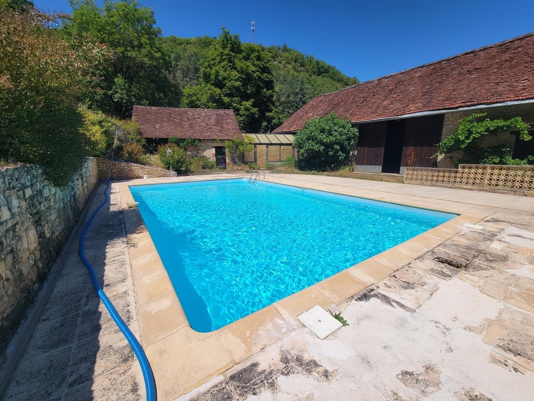 House in Pontcirq, Occitania, France 3 - 18402428