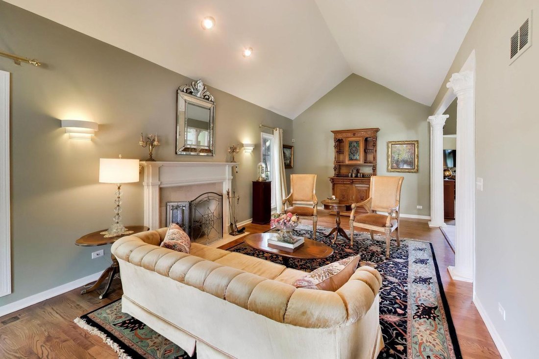 House in Arlington Heights, Illinois, United States 5 - 18507646