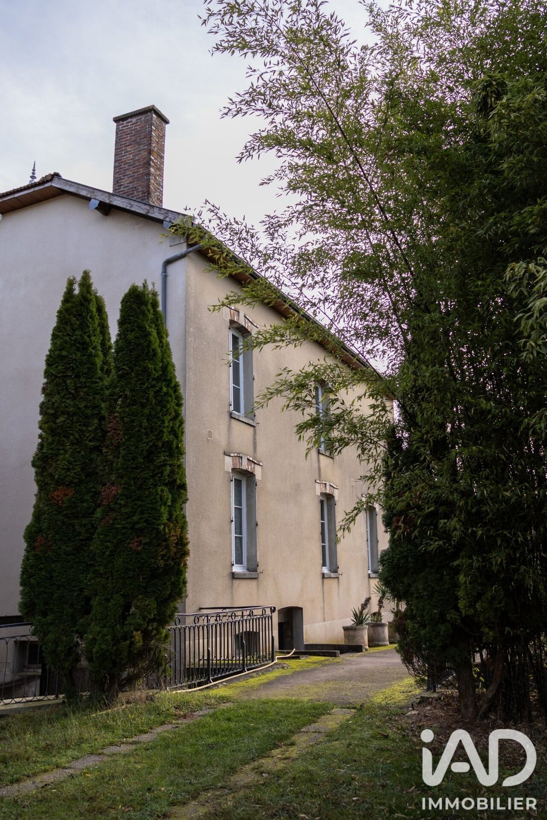 House in Villeneuve-Renneville-Chevigny, Grand Est, France 1 - 18509969