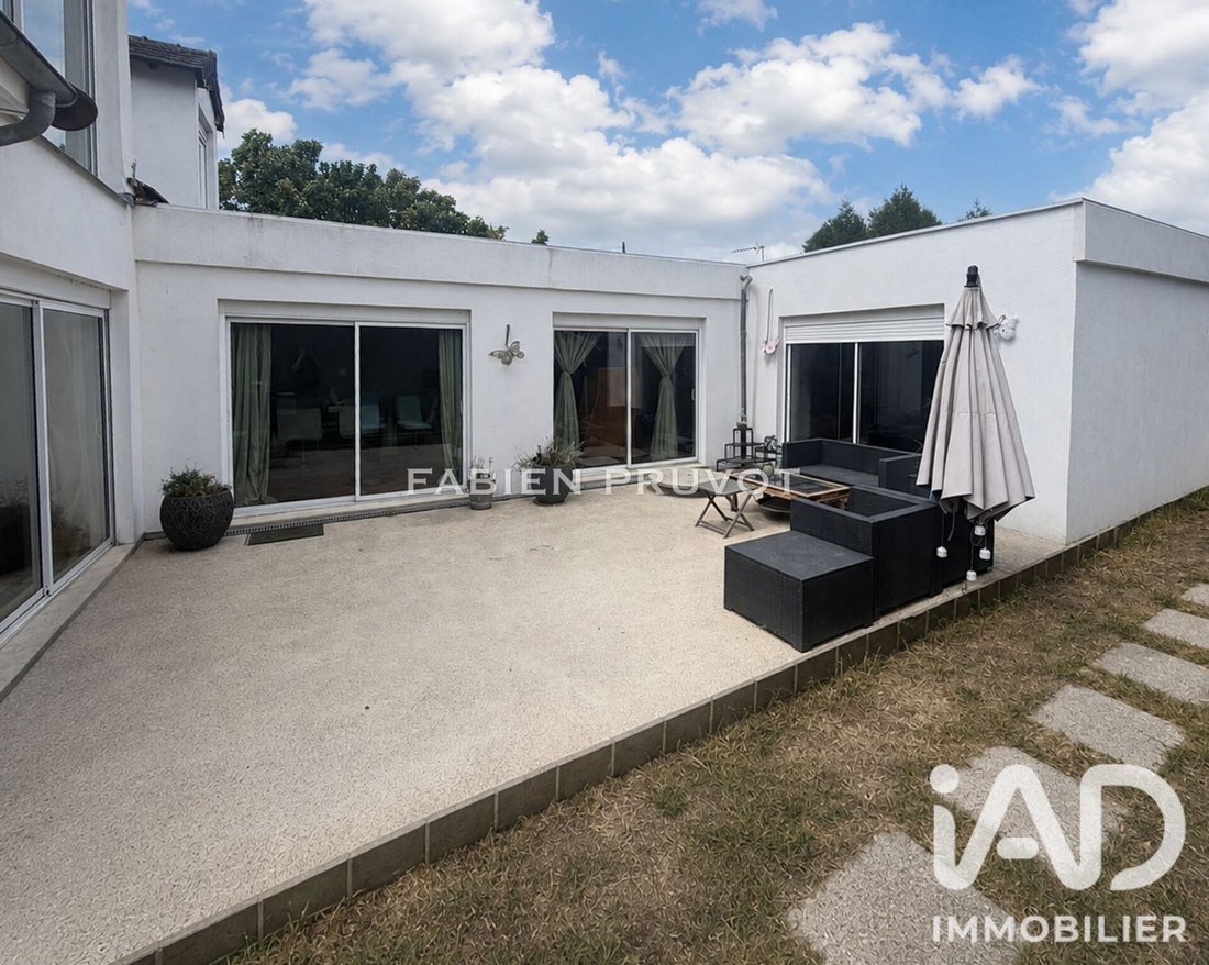 House in Herblay-sur-Seine, Ile-de-France, France 1 - 18509989