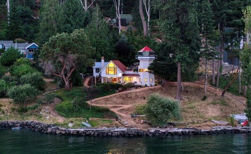 House in Kingston, Washington, United States 1
