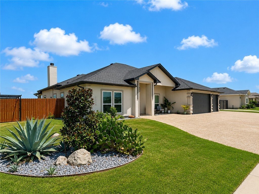 House in Corpus Christi, Texas, United States 1 - 18521940
