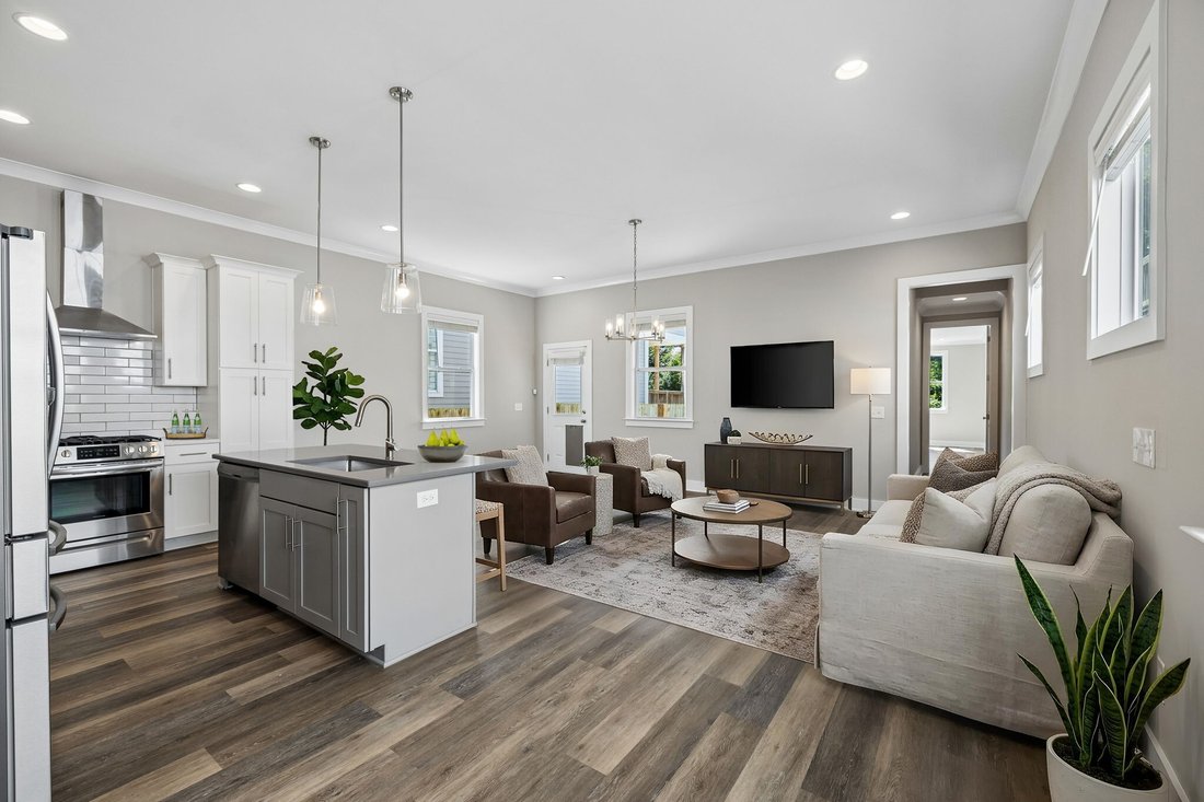Co Op in Nashville, Tennessee, United States 2 - 18518739