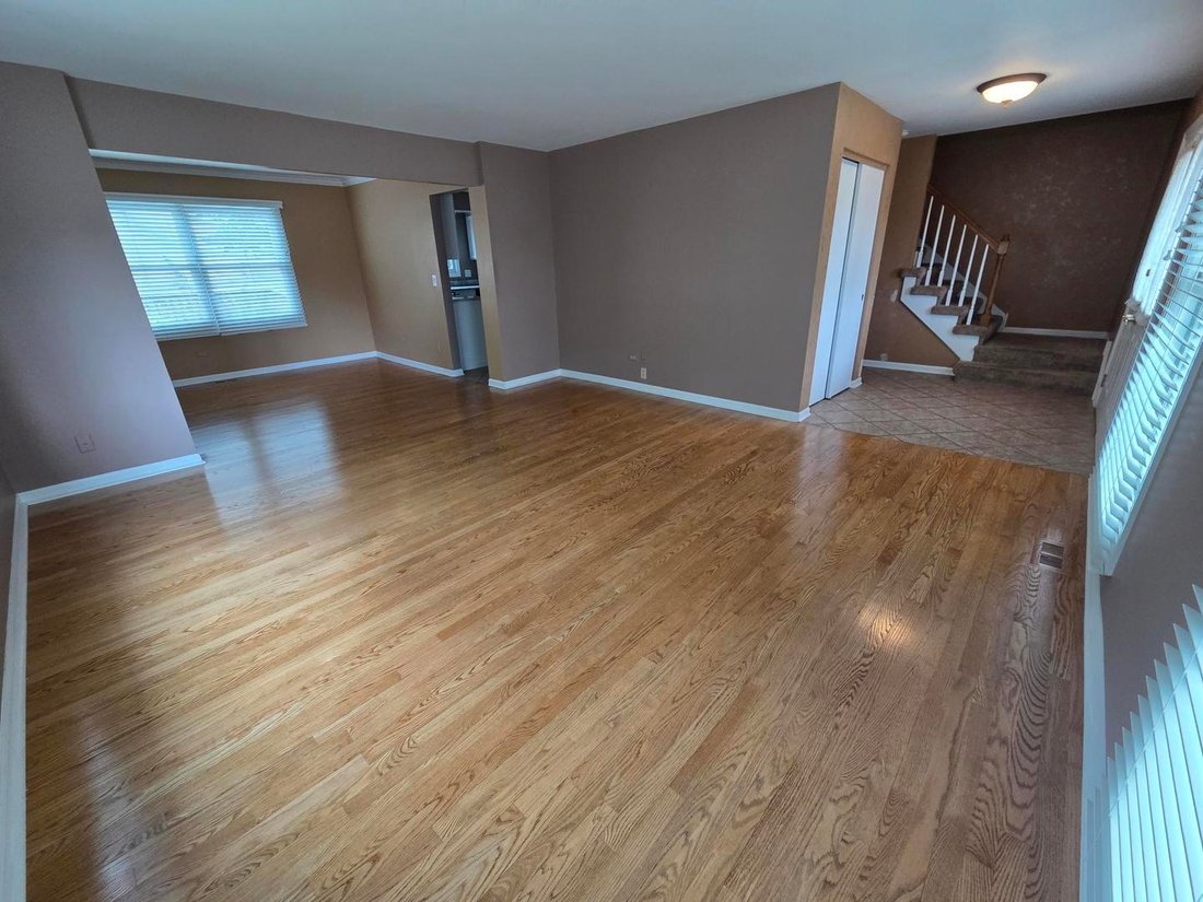 House in Schaumburg, Illinois, United States 3 - 18512094