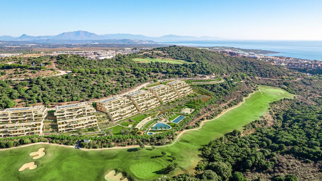 Apartment in La Alcaidesa, San Roque, Andalusia 3 - 18513728