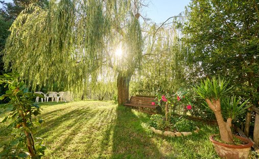 Farm Ranch in Station Area, Empoli, Tuscany 1