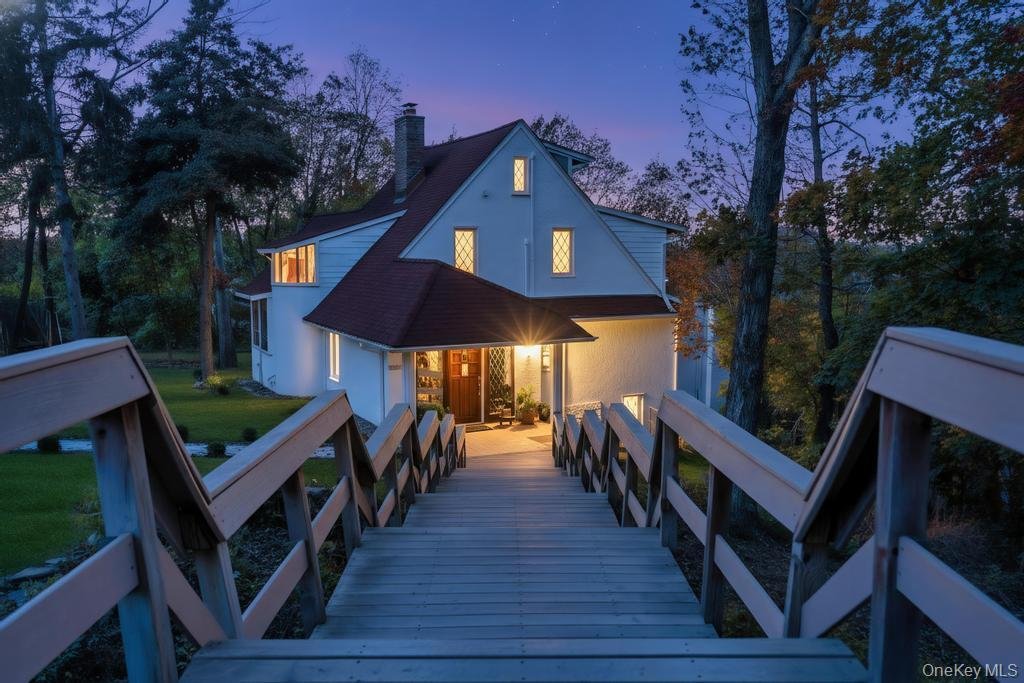 House in Port Jefferson, New York, United States 1 - 18515058