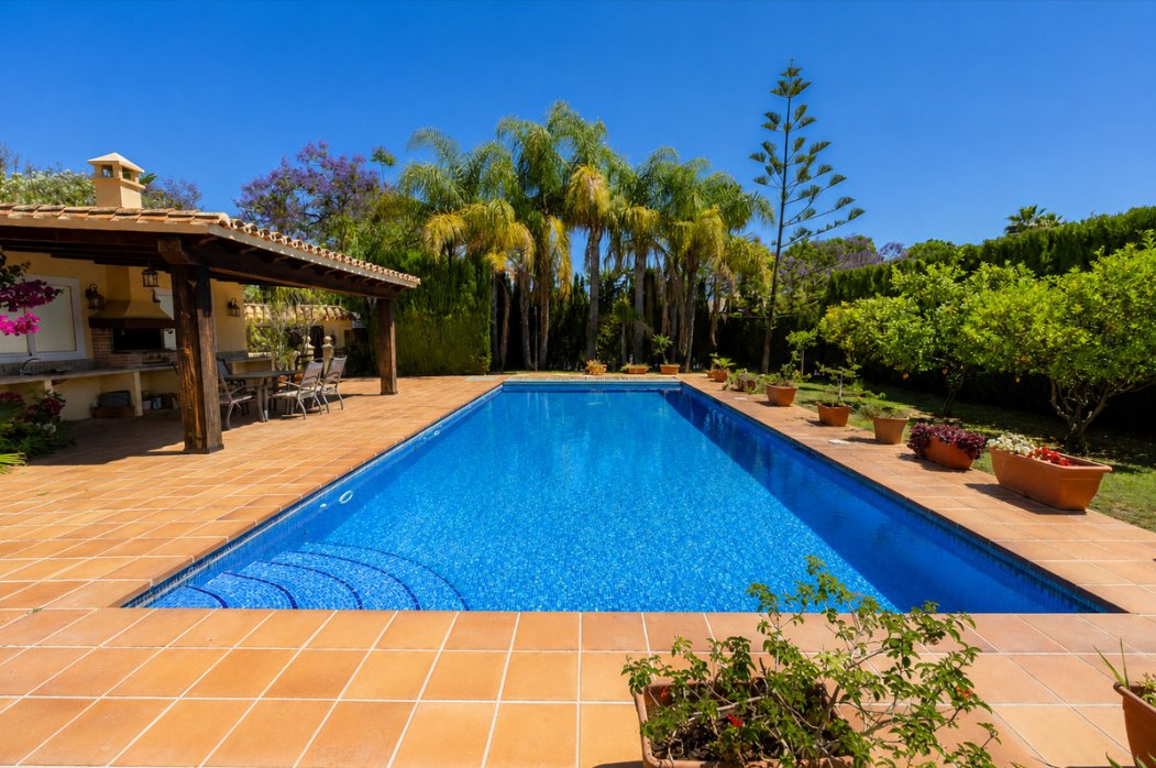 Villa in Marbella, Andalusia, Spain 2 - 18515803
