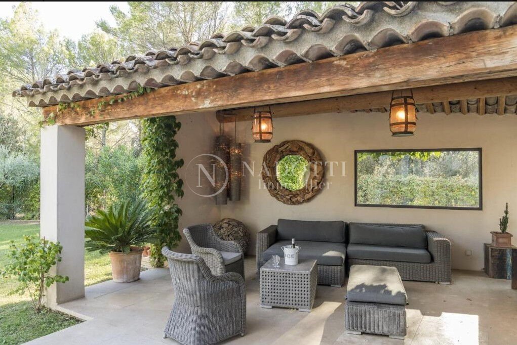 Villa in Lourmarin, Provence-Alpes-Côte d'Azur, France 3 - 18515495