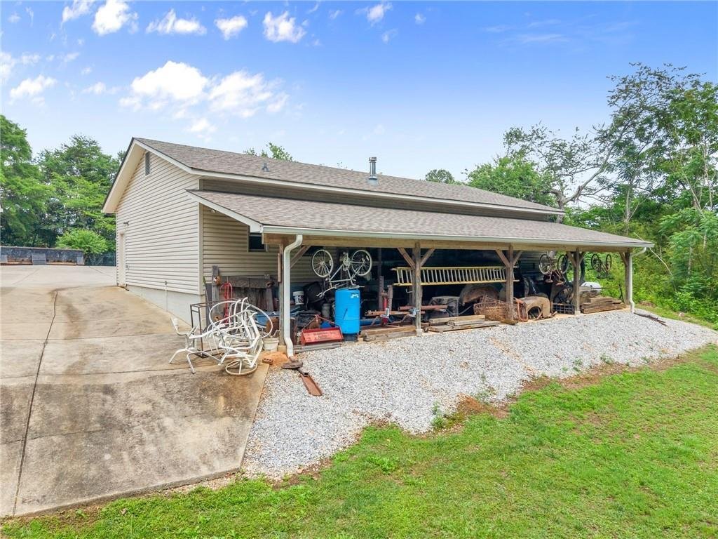 House in Gainesville, Georgia, United States 2 - 18045420