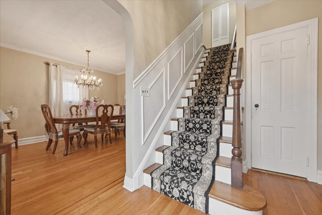 House in North New Hyde Park, New York, United States 4 - 18508110