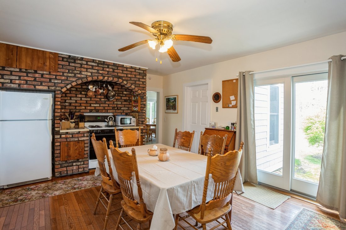 East Quogue, New York, United States 2 - 18294918