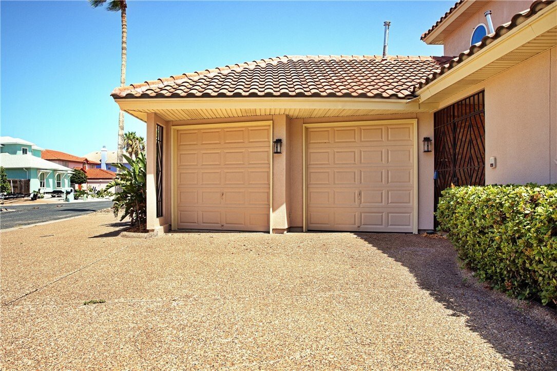 House in Corpus Christi, Texas, United States 3 - 18322466