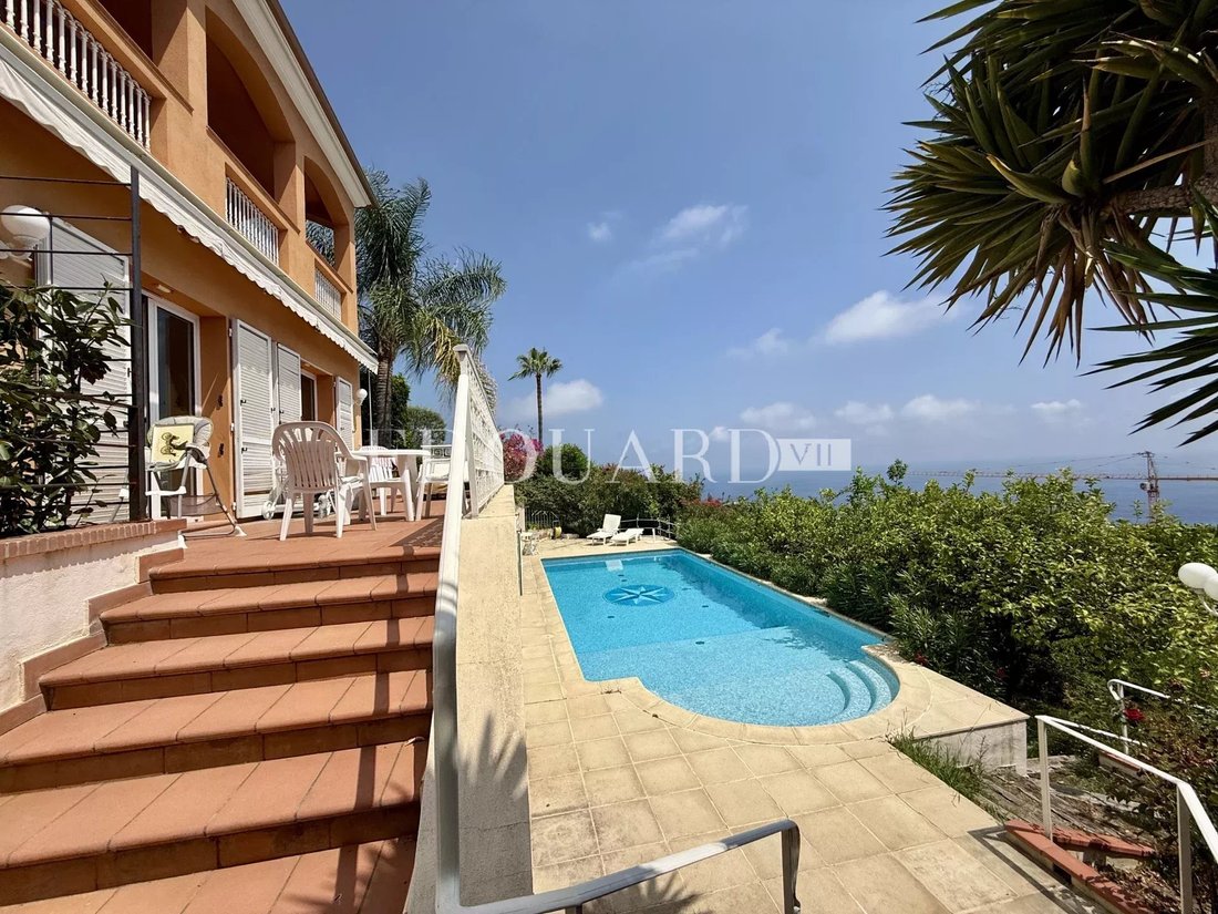 Townhouse in Supérieur, Beausoleil, France 1 - 18509584