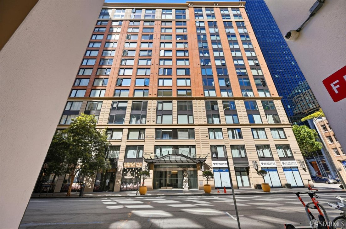 Condo in San Francisco, California, United States 1 - 18510805