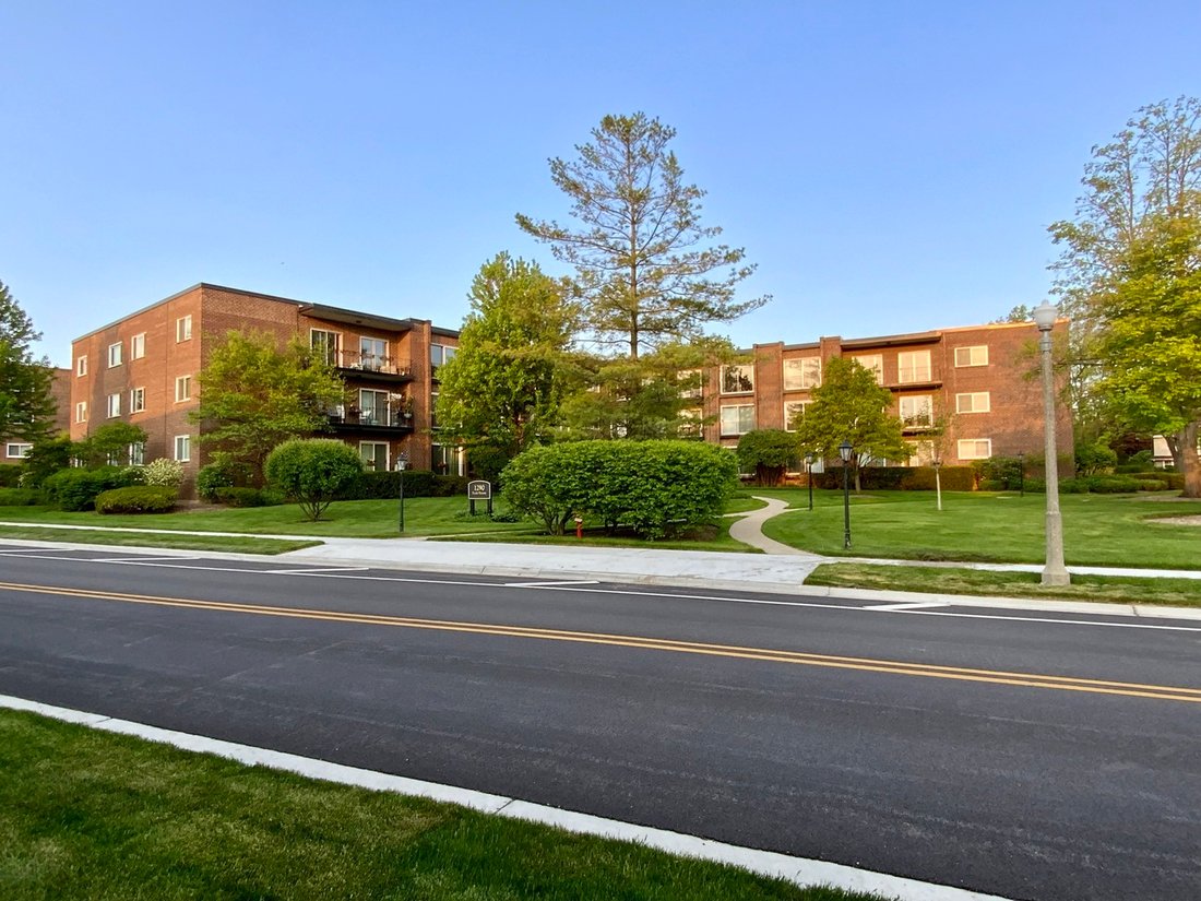 Condo in Lake Bluff, Illinois, United States 1 - 18515112