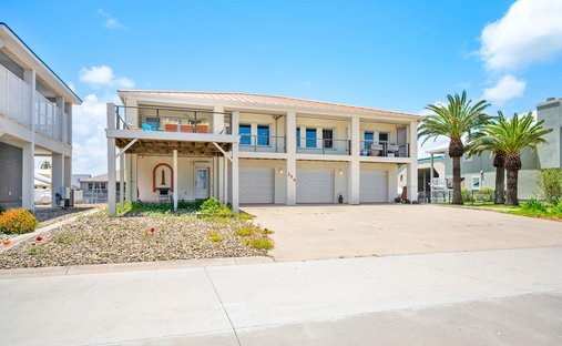 House in Aransas Pass, Texas, United States 1