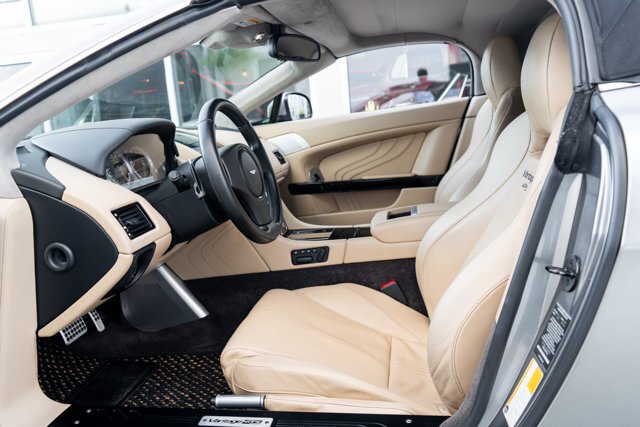 Cabriolet in Bellevue, WA, United States 3 - 18426185