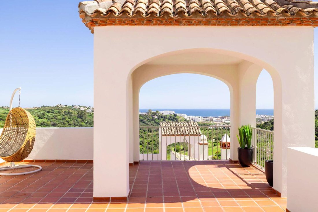 Townhouse in Estepona, Andalusia, Spain 2 - 18513655