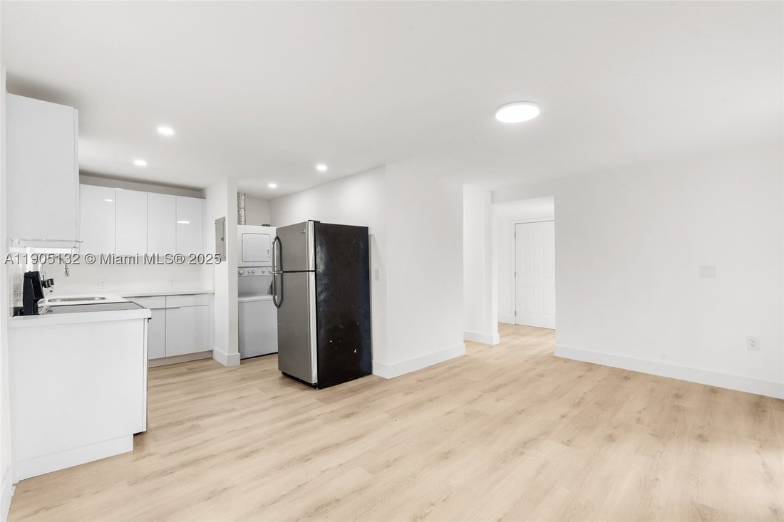 House in Miami, Florida, United States 2 - 17202369