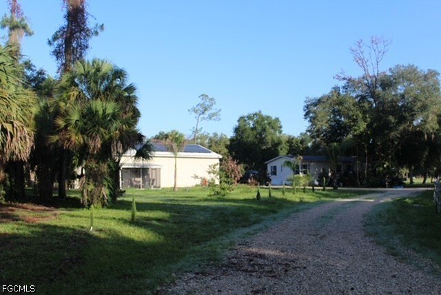 Fort Myers, Florida, United States 3 - 18510889