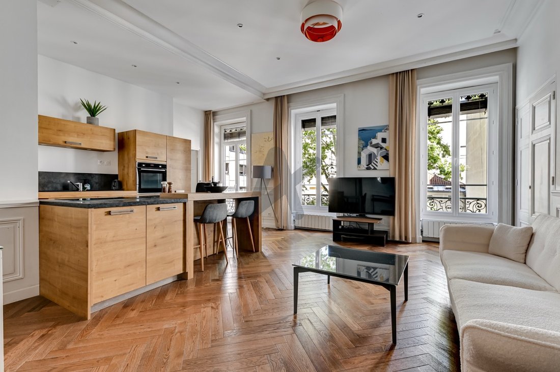 Apartment in Tête d'Or-Foch-Vitton, Lyon 6e Arrondissement, Lyon 4 - 18509224