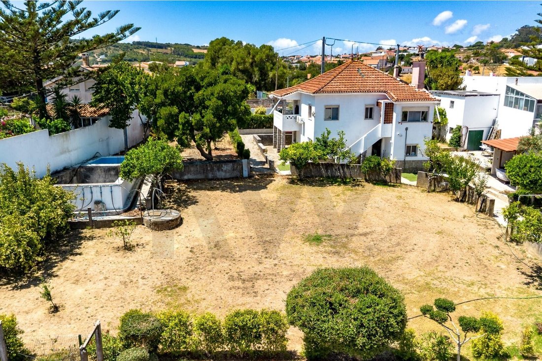 Townhouse in Estoril, Cascais e Estoril, Lisbon 1 - 18514992