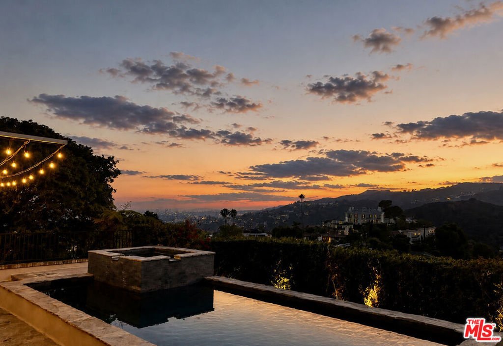 House in Los Angeles, California, United States 4 - 18489674