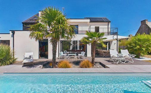 Estate in Bourg, Guidel, France 1