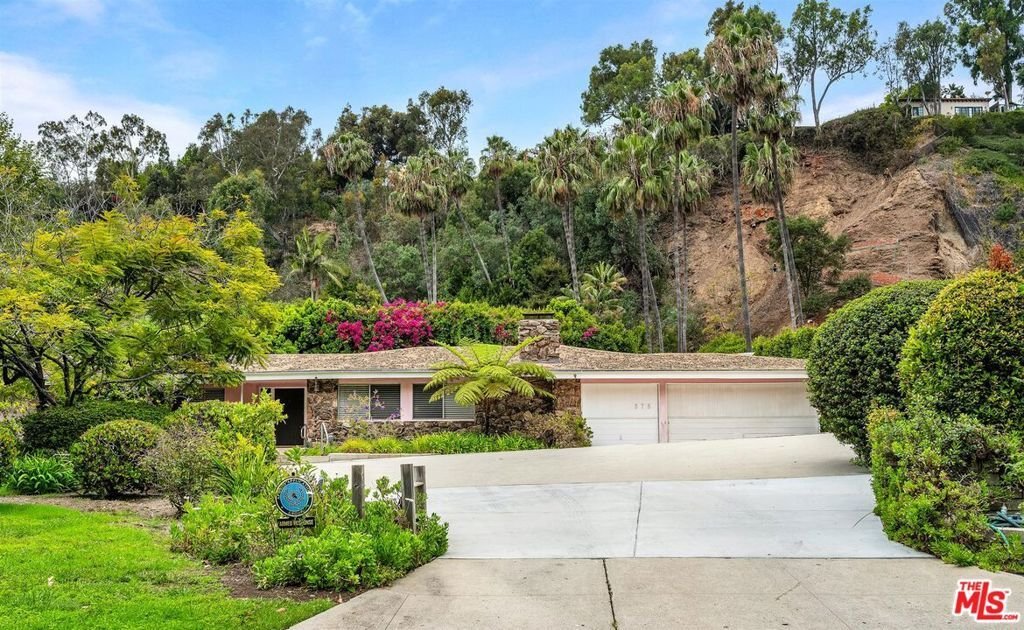 House in Los Angeles, California, United States 1 - 18508148
