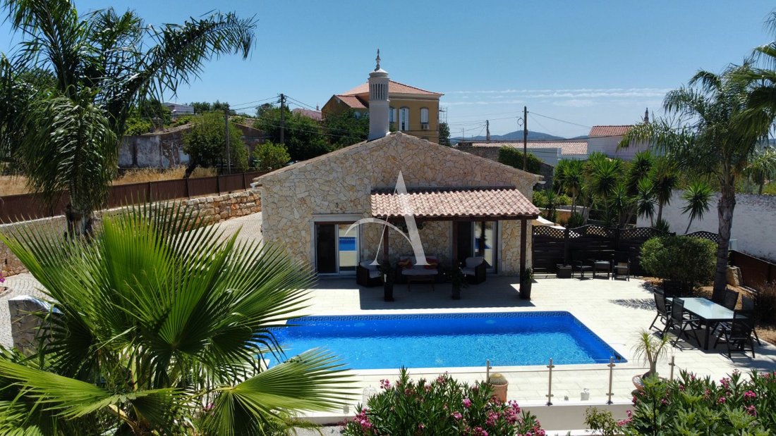 Villa in Sao Bras de Alportel, Algarve, Portugal 1 - 17398524