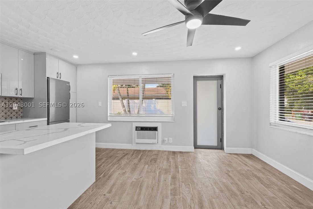 Fort Lauderdale, Florida, United States 4 - 18509335