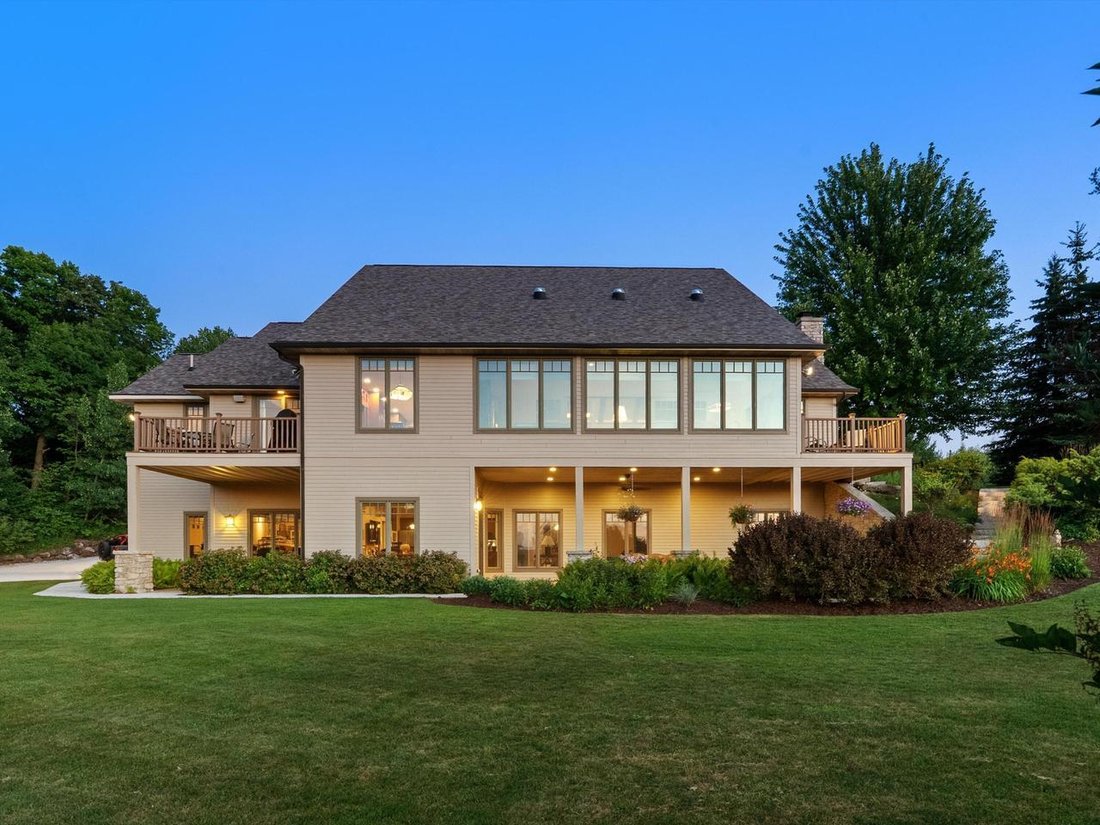 House in Plymouth, Wisconsin, United States 4 - 18508399