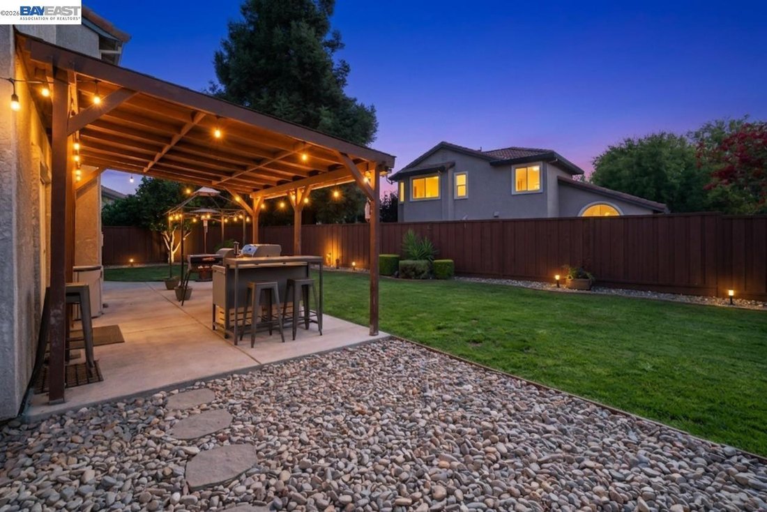 House in Tracy, California, United States 5 - 18517343