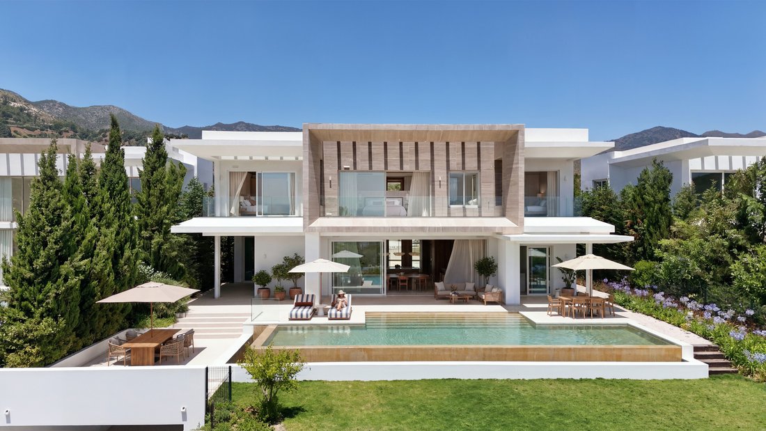 Villa in Ojen, Andalusia, Spain 1 - 18510970