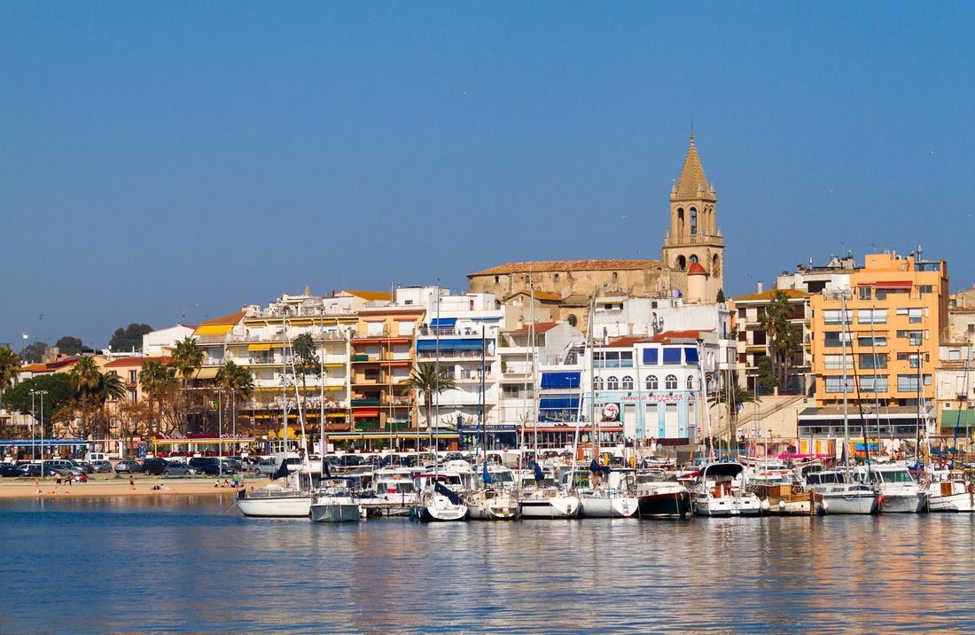 Land in Palamos, Catalonia, Spain 2 - 18508159