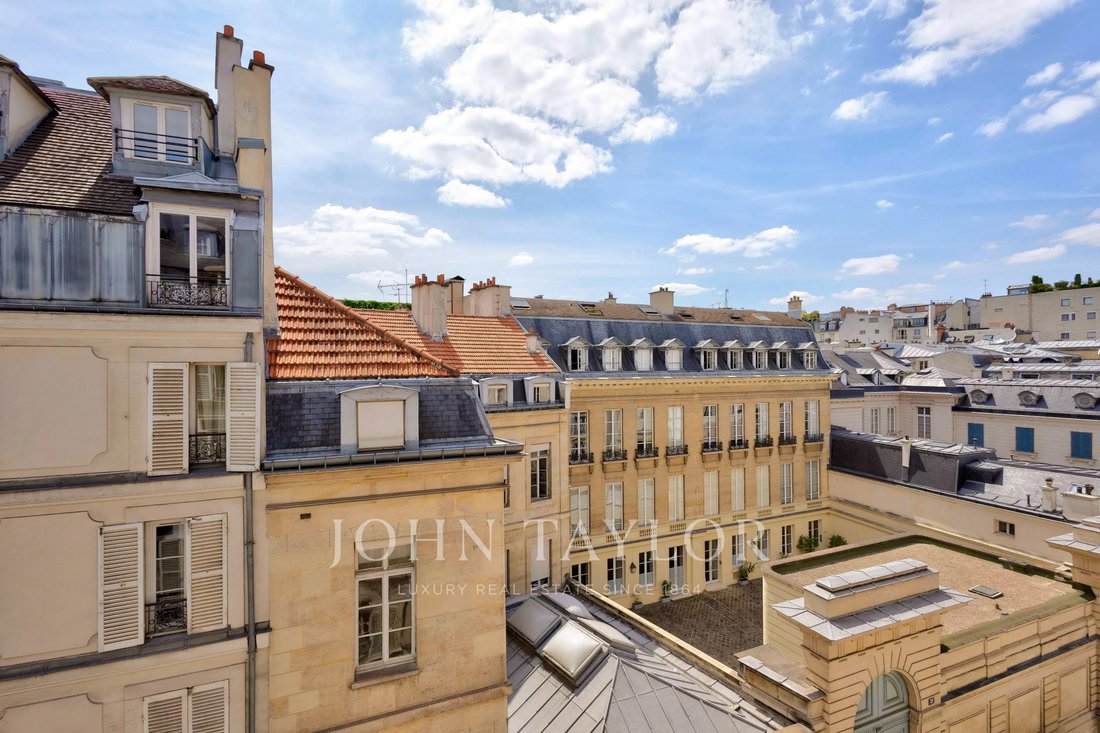 Apartment in Saint Thomas d'Aquin, Paris 7e Arrondissement, Paris 1 - 18509889
