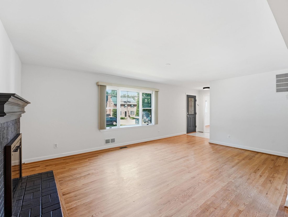 House in Arlington, Virginia, United States 4 - 17993680