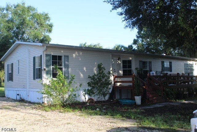 Fort Myers, Florida, United States 4 - 18510889