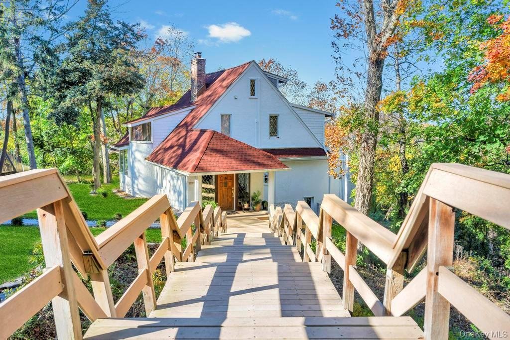 House in Port Jefferson, New York, United States 3 - 18515058