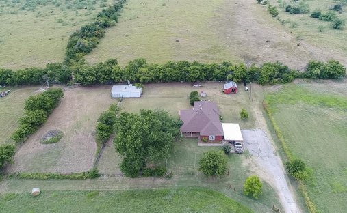 House in Weatherford, Texas, United States 1