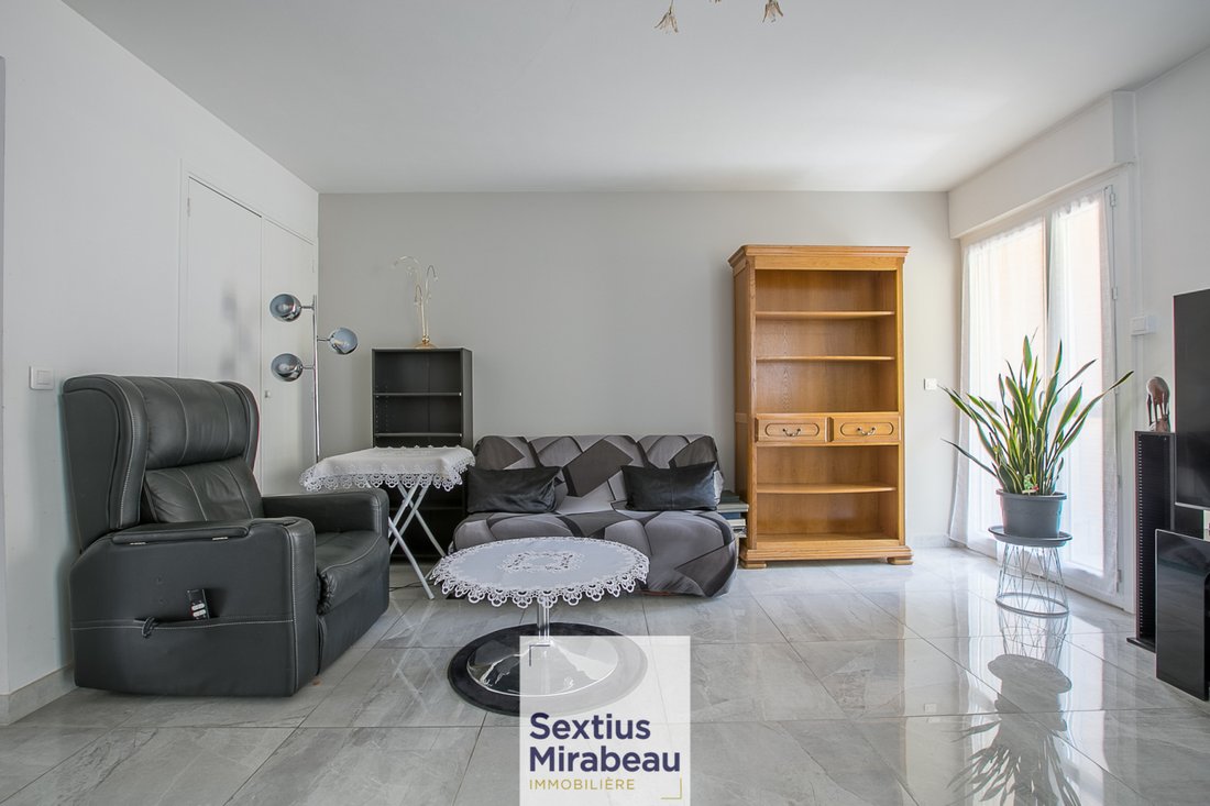 Apartment in Granettes-Jauberte-Sainte Anne, Aix-en-Provence, France 3 - 18511569
