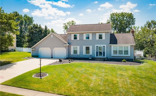 House in Canfield, Ohio, United States 1