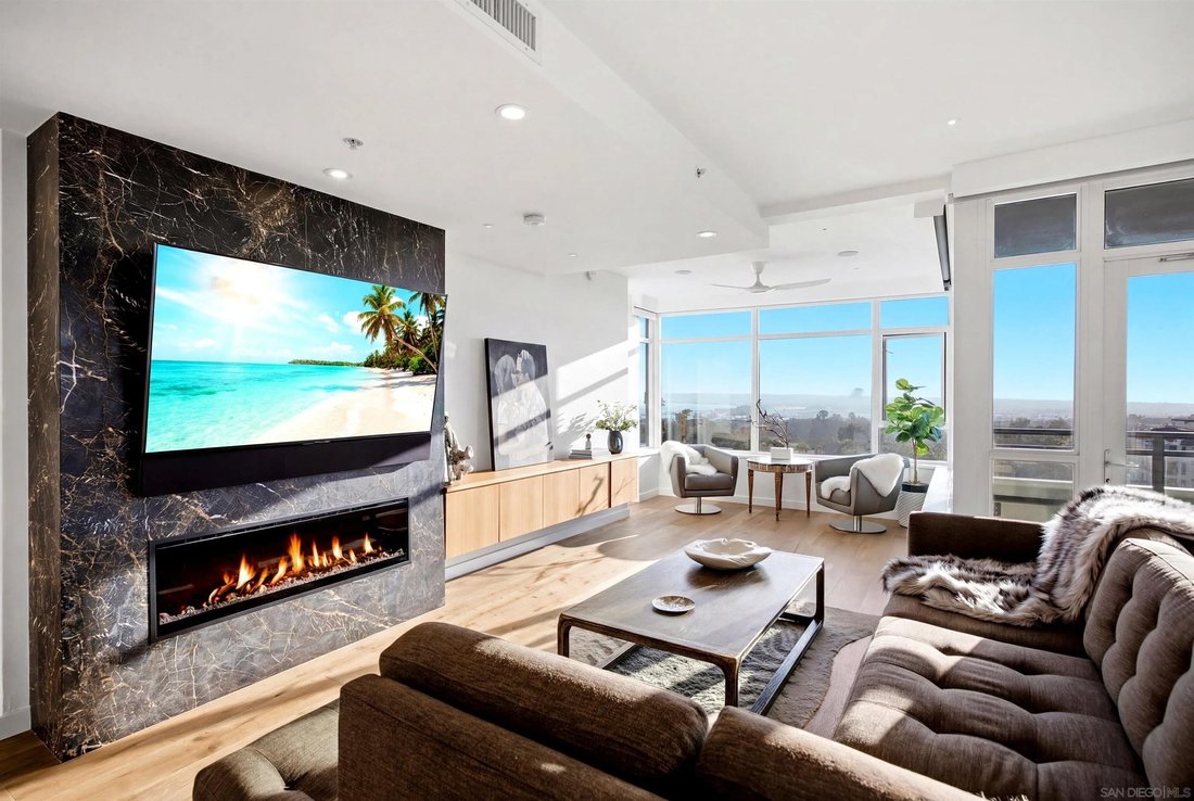Condo in San Diego, California, United States 3 - 18513030