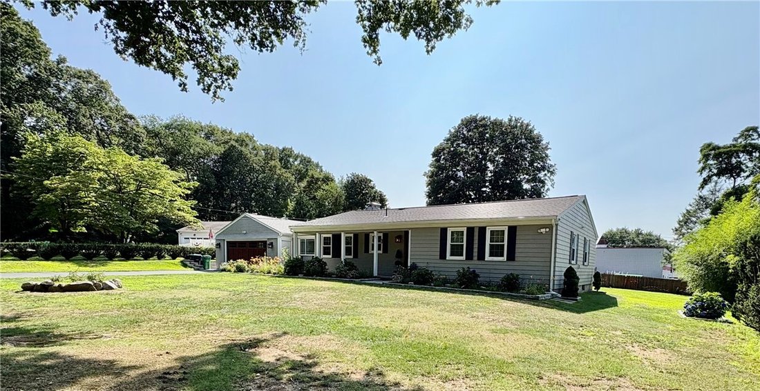 House in Warwick, Rhode Island, United States 4 - 18508288