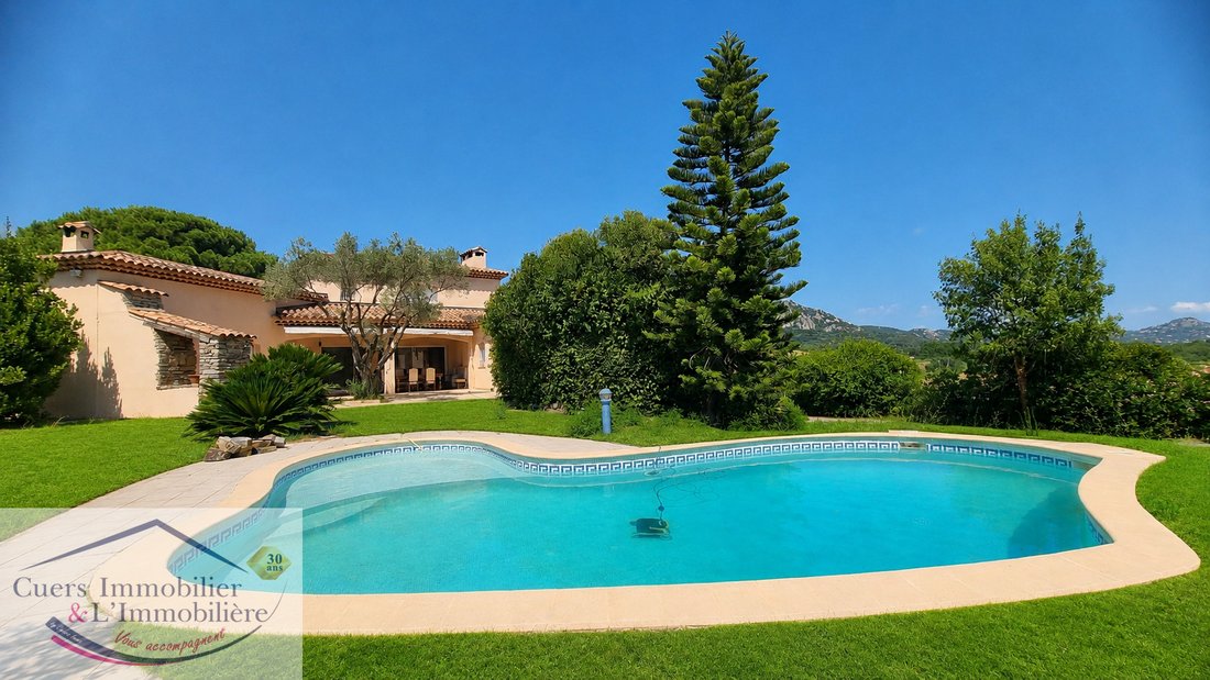 Domaine à La Crau, Provence-Alpes-Côte d'Azur, France 2 - 18493652