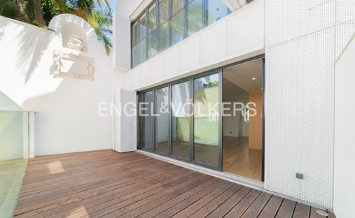 House in Campolide, Lisbon, Portugal 1
